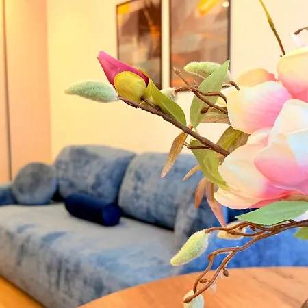 One Club - Exclusive 1brs In North Apartment
