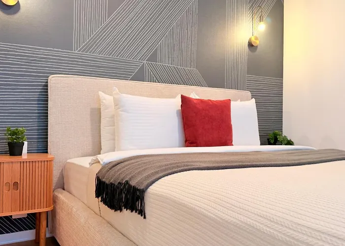 Apartment One Club - Exclusive 1brs In North