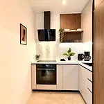 Apartment One Club - Exclusive 1brs In North *